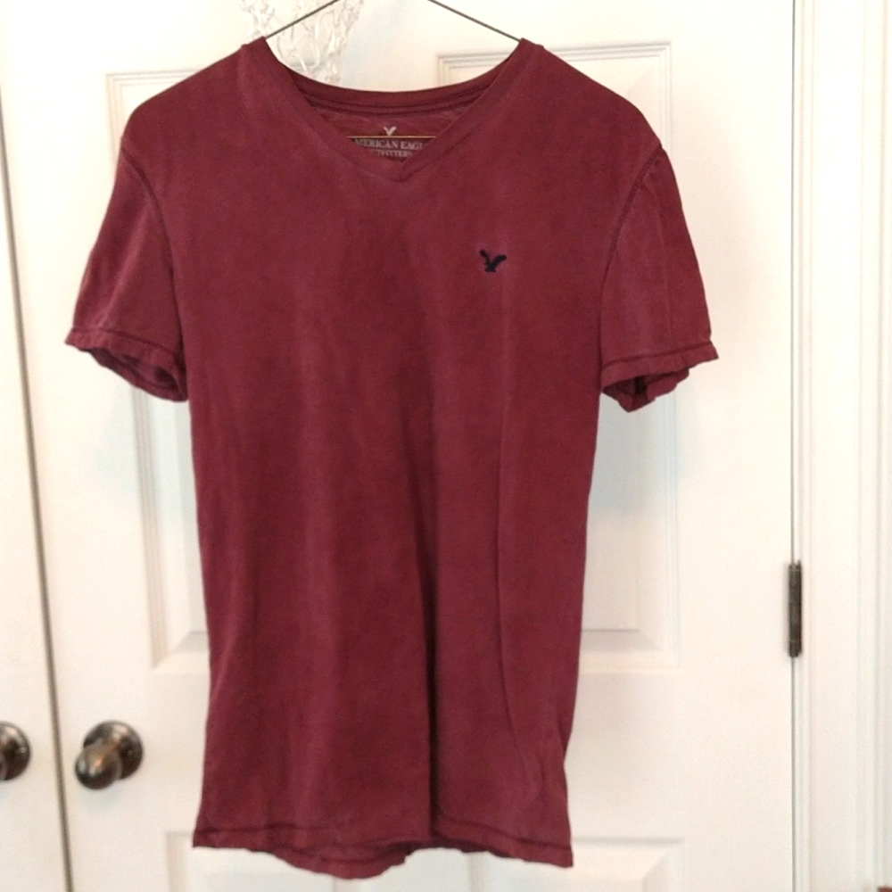 Men's American Eagle shirt, size XS